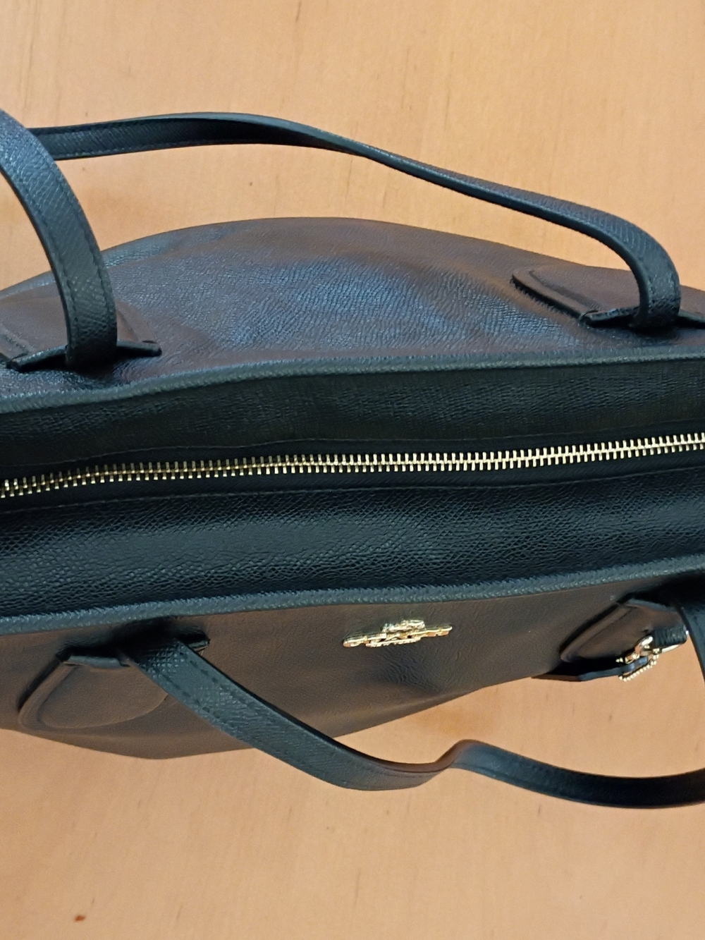 Coach Taxi Leather Zip Top Tote in black with Gold Logo - Picture 9 of 13